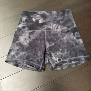 Lululemon align shorts 4”